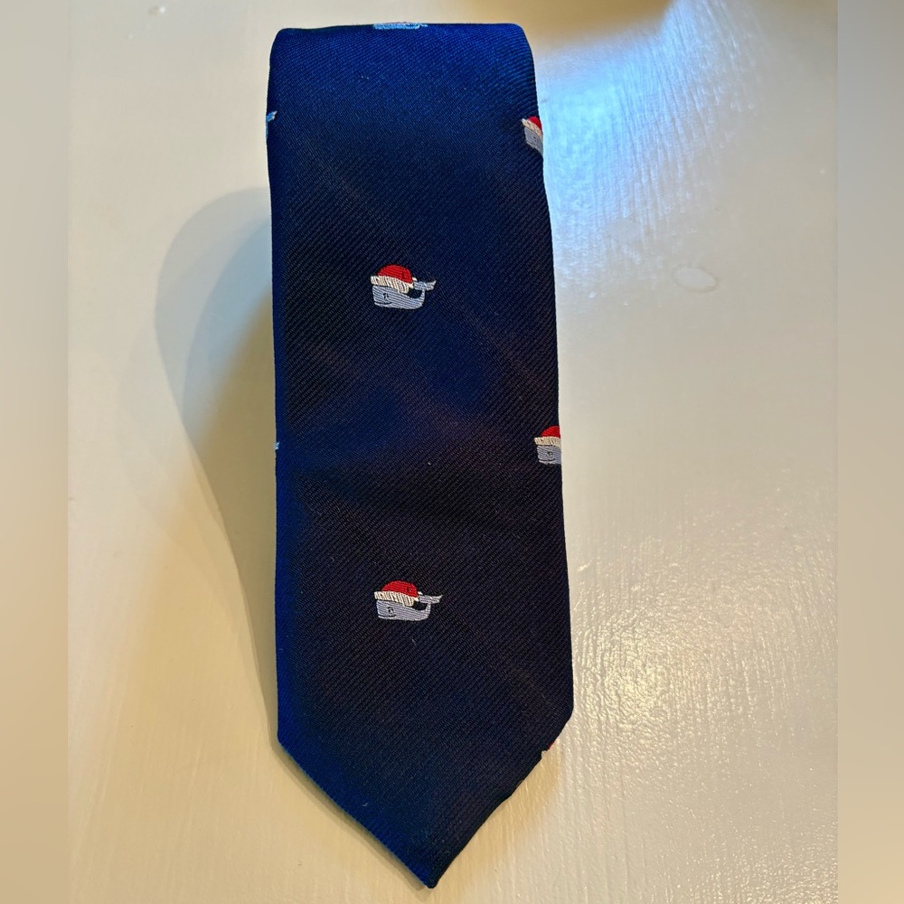 Vineyard Vines Men's Boy's Holiday Christmas Tie – Navy Santa Hat Necktie 58"